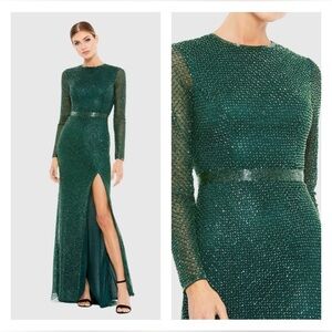 MAC DUGGAL 5046 NWT Beaded High Neck Long Sleeve Gown With Detailed Belt